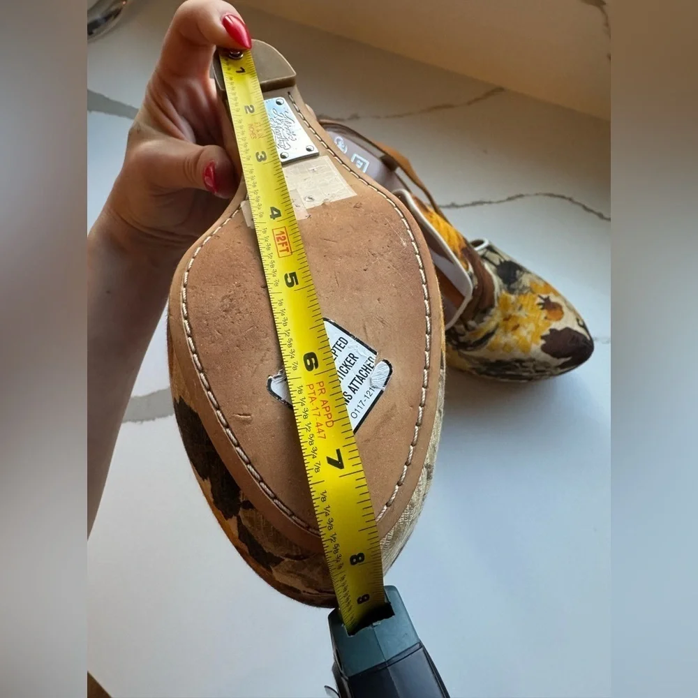 Alejandro Ingelmo for Chris Benz Floral Wedge Pump